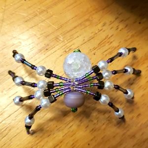 Beaded spider 🕷